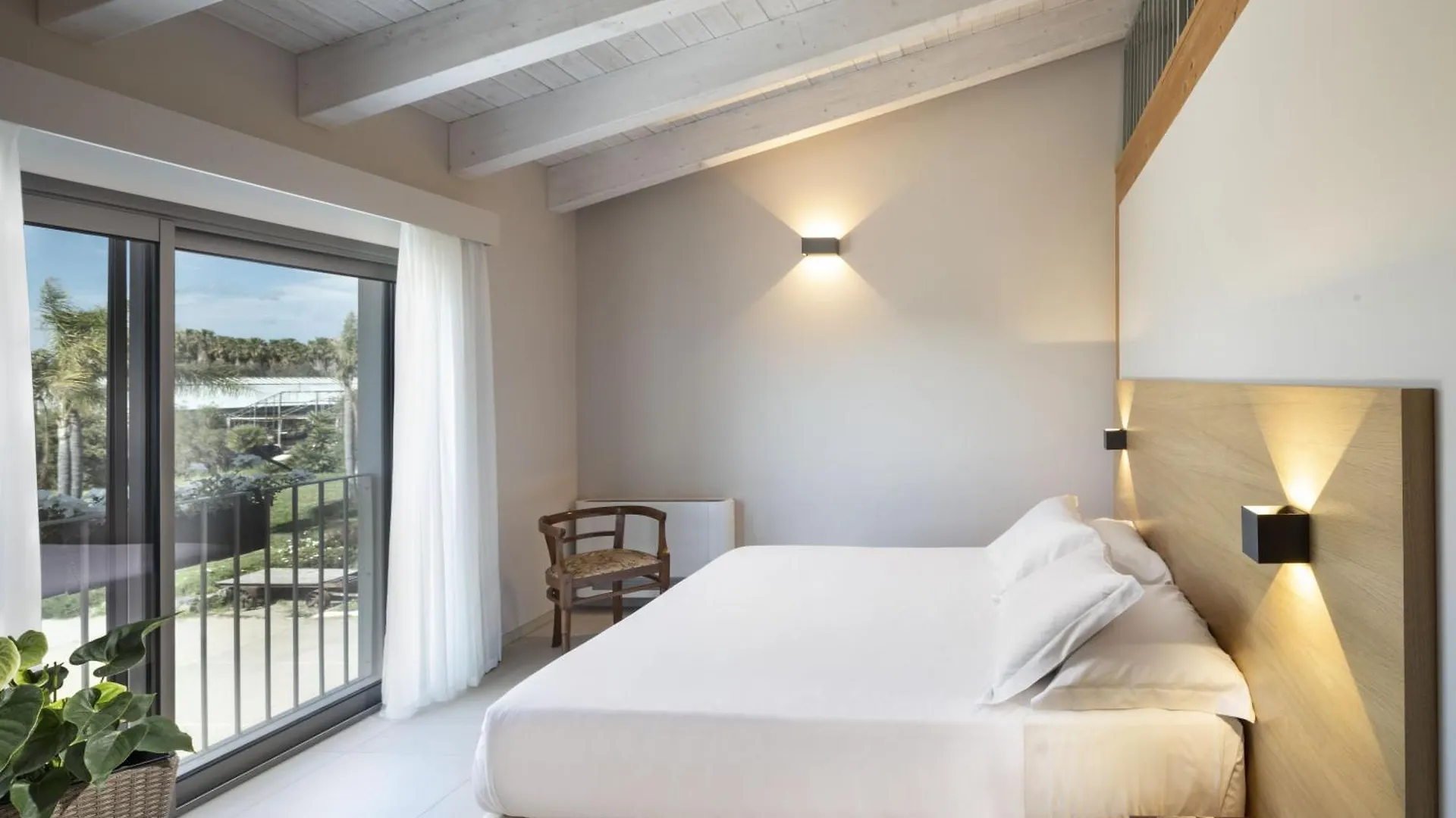Ros'E Mari Green Home Hotel Oristano