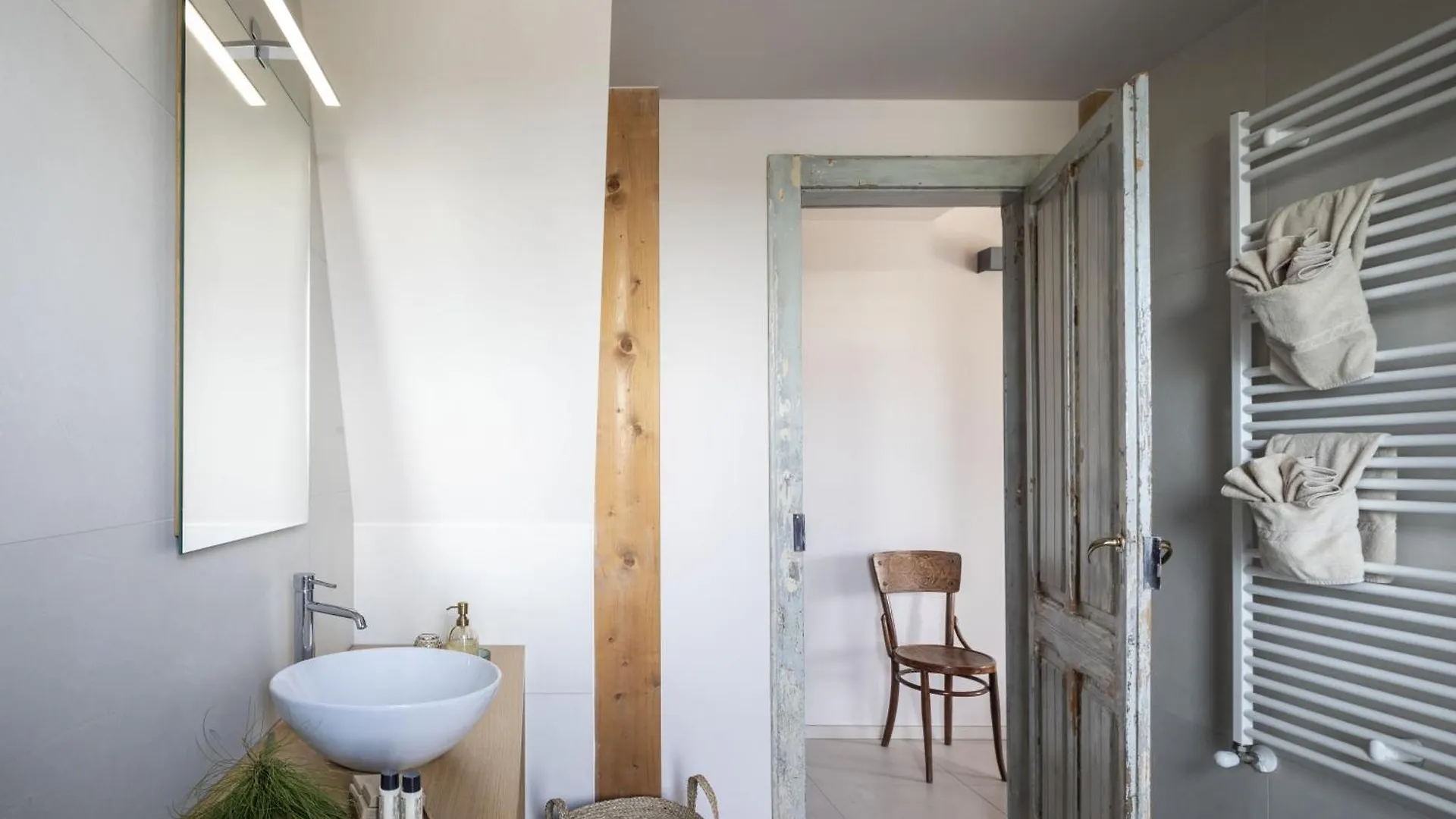 Ros'E Mari Green Home Hotel Oristano