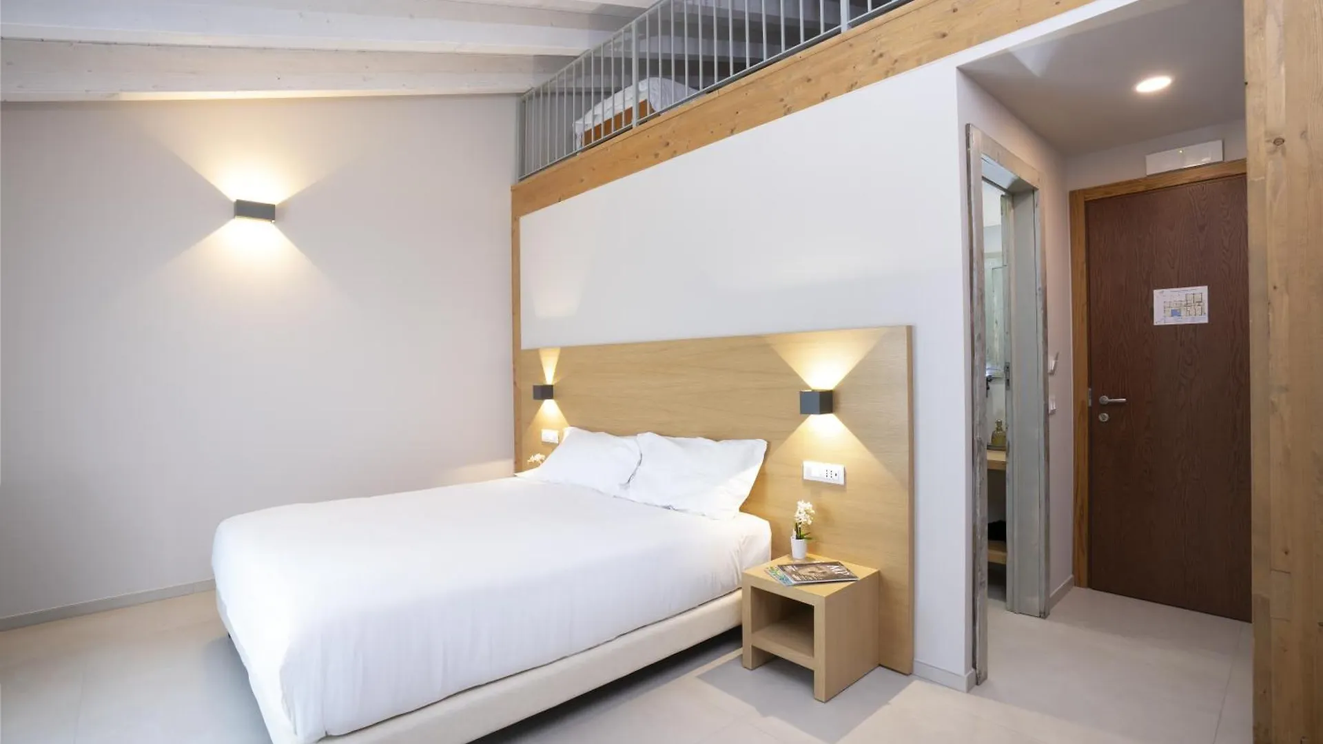 Ros'E Mari Green Home Hotel Oristano