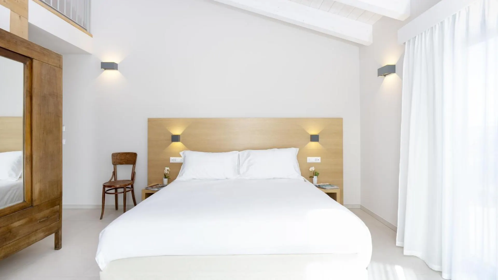 Ros'E Mari Green Home Hotel Oristano