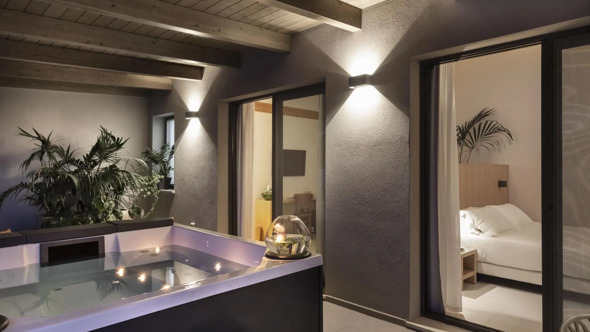 Ros'E Mari Green Home Hotel Oristano